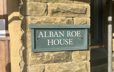 Alban Roe House sign